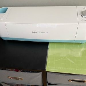 Cricut explore air bundle